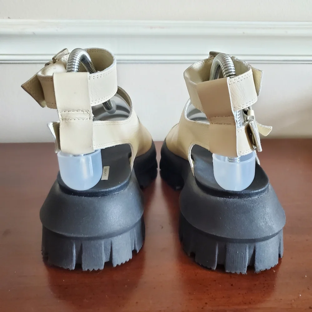 Topshop Size‎ 5 (38) Women's Leather Gladiator Block Buckle Sandals Cream - Picture 9 of 15